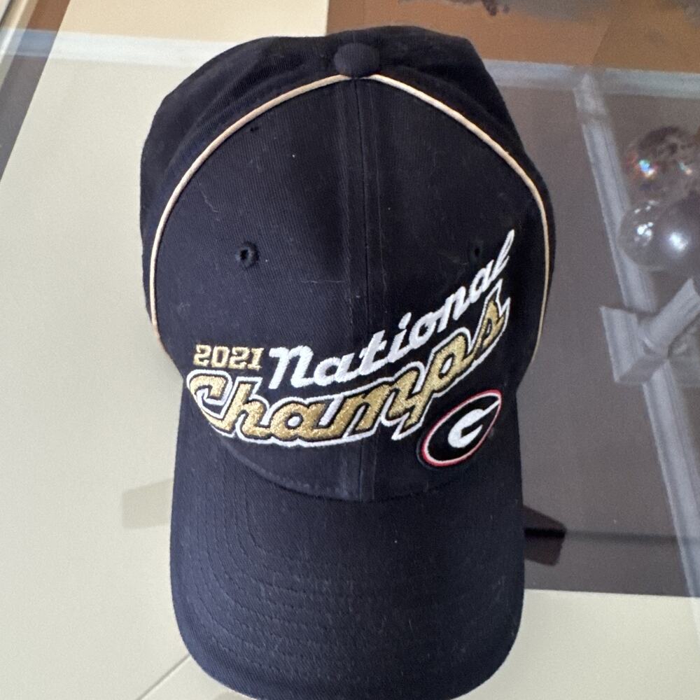 Nike 2021 GEORGIA BULLDOGS National Champs Locker Room Adjustable Snap Back Cap